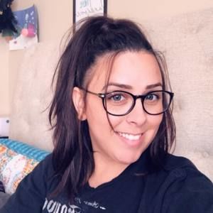 Meet your Posher, Shana